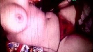 Горячая обнаженная видео песня - порно видео