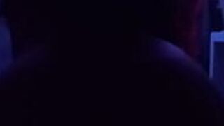 Карлик Нальгона из Аргентины недавно расстался, он трахает меня назло - порно видео