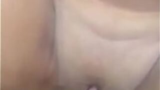 Горячая начинка в Джулиане Бонде - порно видео