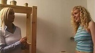 Шлюхи на день дольше - порно видео