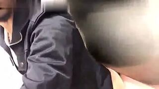 Ебля в общественном туалете. - порно видео