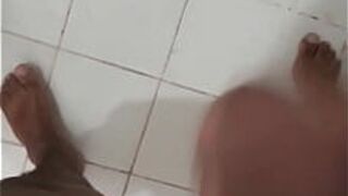 наслаждаясь - порно видео